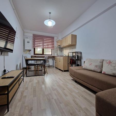 Cozy Apartment - Palas Iasi Eksteriør bilde